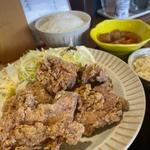 唐揚げ定食(塩・しょうゆ・タレ)(ごはん処 笑和)