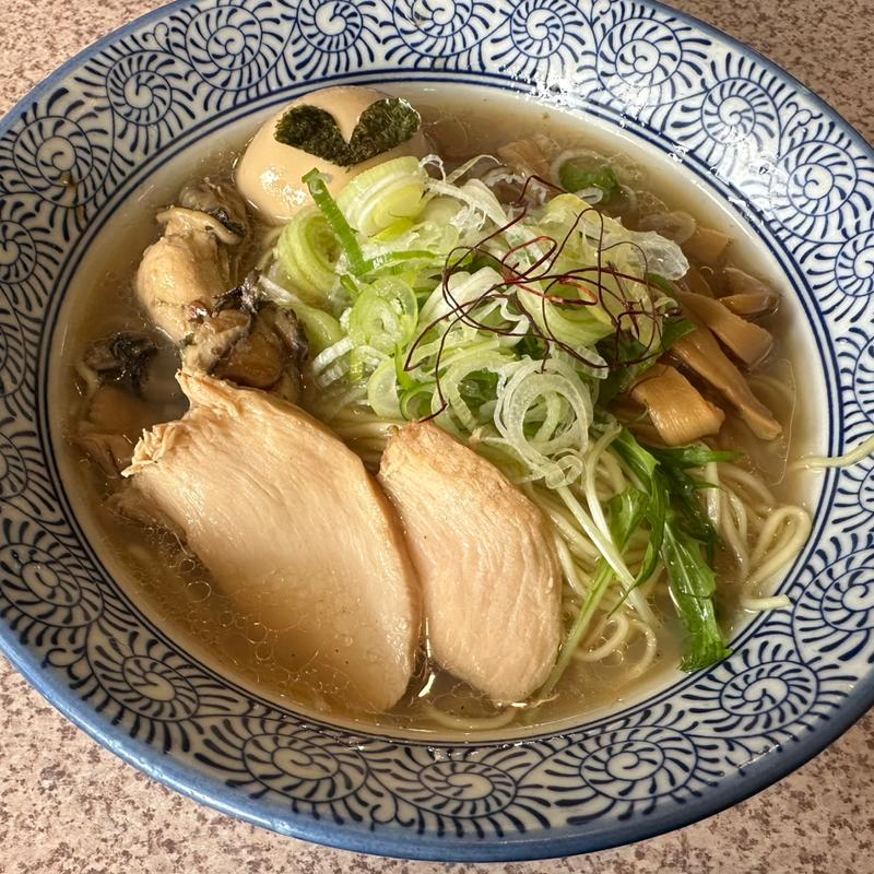 牡蠣塩ラーメン(麺処かつ善)