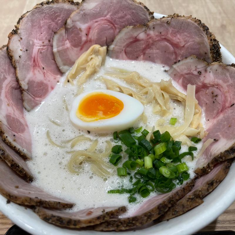 出張所の塩チャーシュー麺(ラーメン家 みつ葉 かどま出張所)