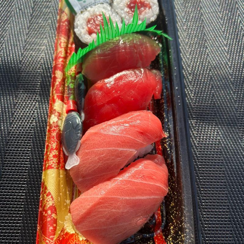 本鮪づくし盛合せ(街のみなと 高槻店)