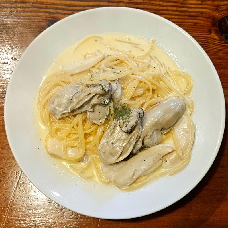 牡蠣とエリンギ入りスパゲッティ(ラ・タベルナ )