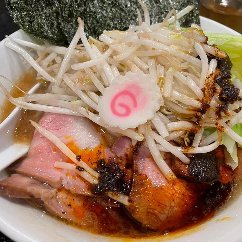 味噌ラーメン 赤(らーめん ぱったぱた)