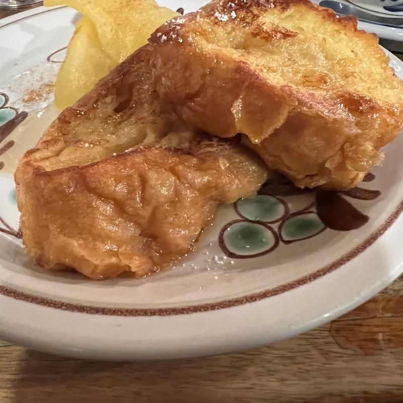 りんごのフレンチトースト(珈琲亭 七つ森)