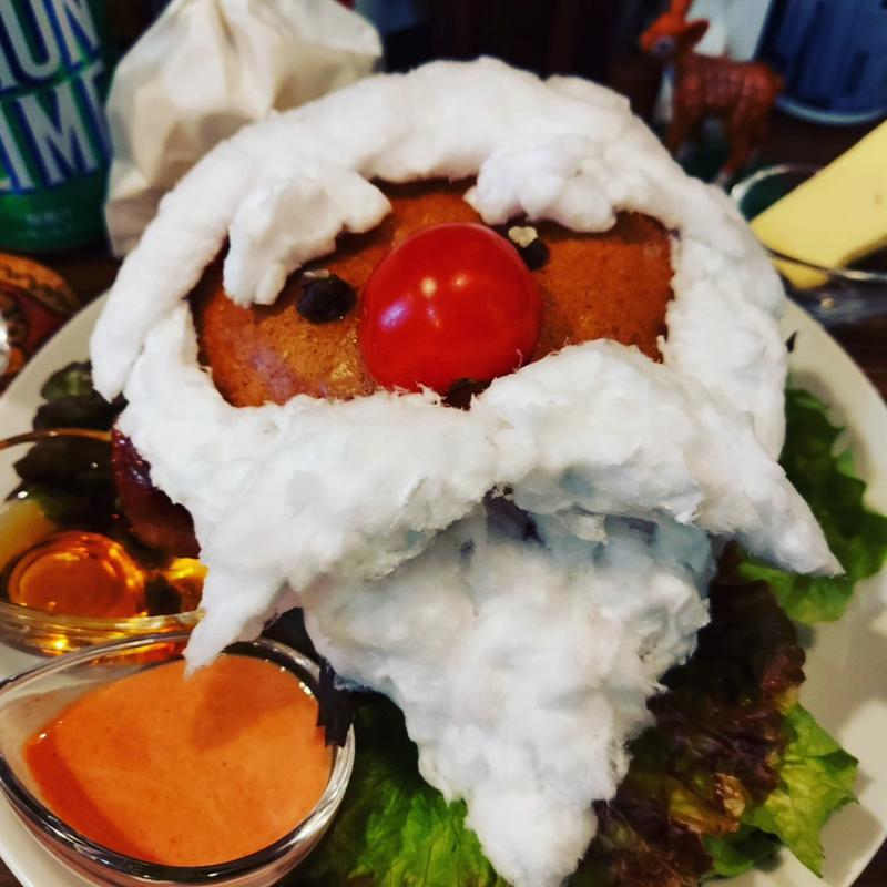 メープルドリームサンタバーガー(PEDRO'S BURGER)