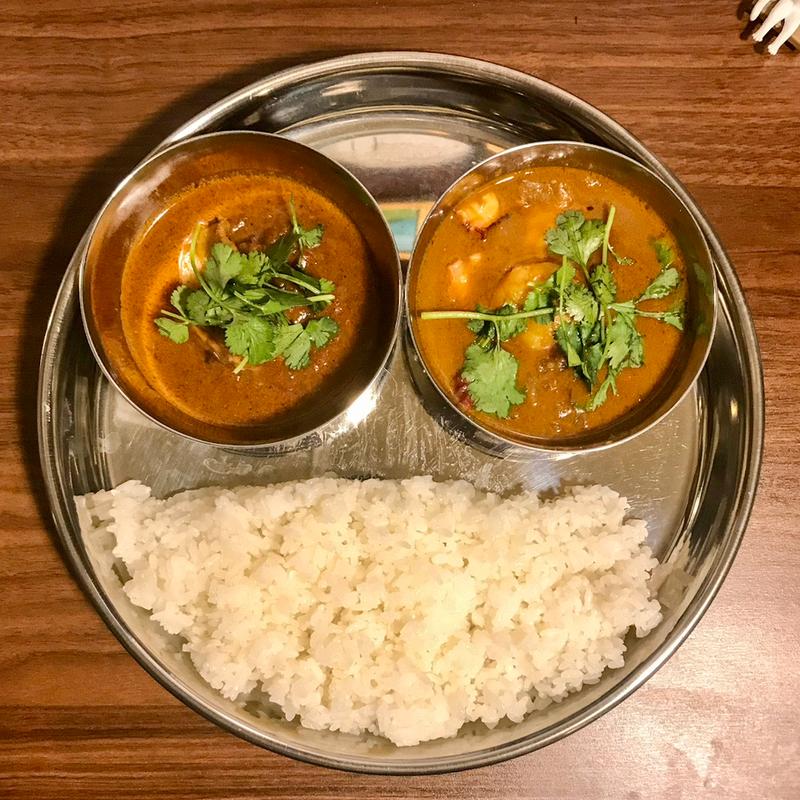 2種カレーセット(鶏肉と魚介)(大江カレー)