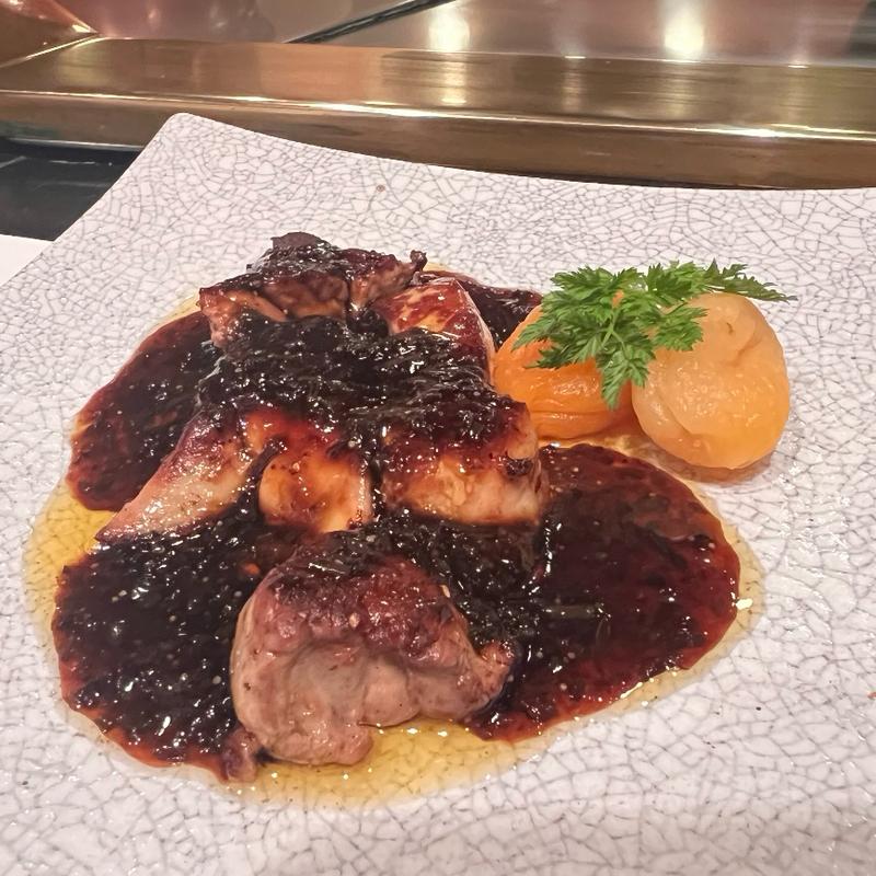 フレッシュフォアグラのソテー 岩のりソース(ハマ 目黒店)