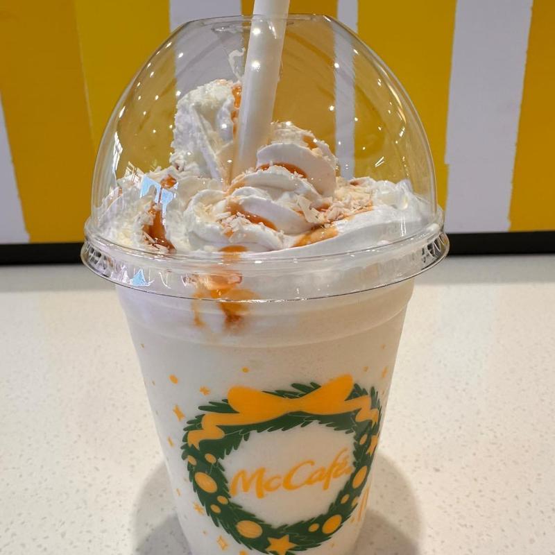 ホワイトスノーチョコフラッペ(マクドナルド 千歳船橋駅前店)