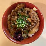 4日丼(宝屋バーベキューセンター)
