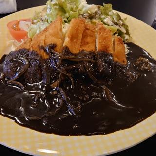 カツ黒カレー(K's Cafe)