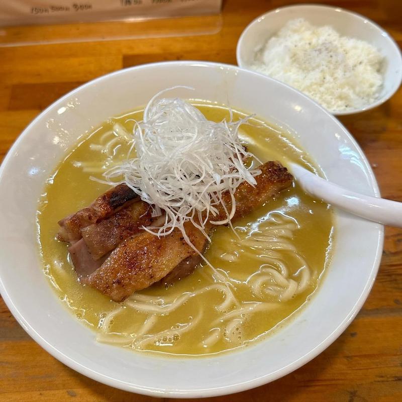 地鶏白湯醤油 極(極汁美麺 umami)