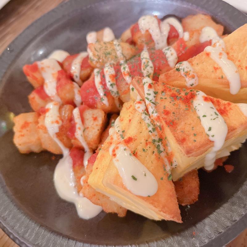 トルティージャとブラバスポテト(Dandelion)