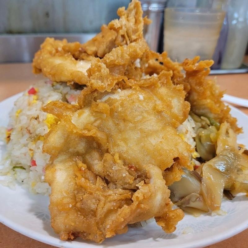 チキンチャーハン(ラーメン新世東扇島店)