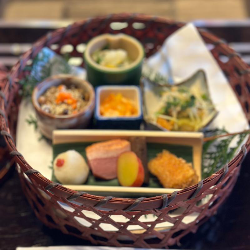 懐石　炭火焼コース(黒茶屋)