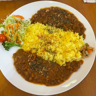 Aランチ（チキン&キーマカレー）