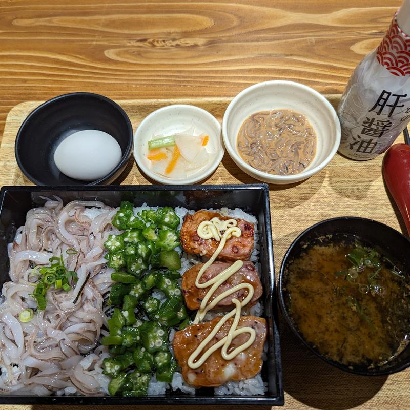 イカ恋メンチ重(イカ恋食堂)