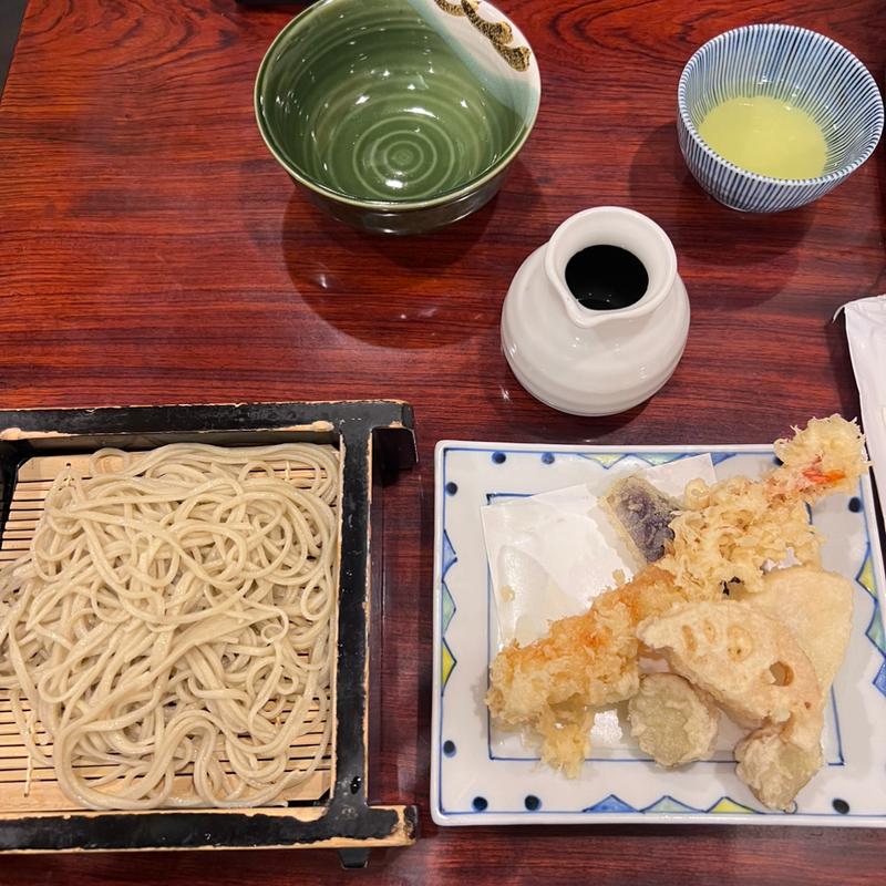 季節野菜天と海老天蕎麦屋(心洗庵(しんせんあん))