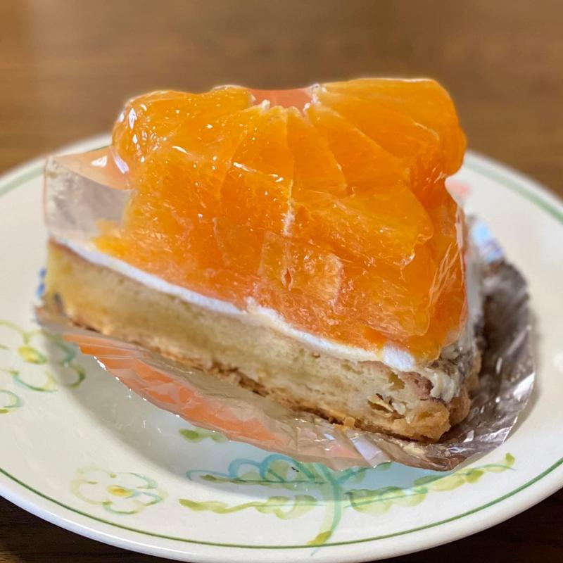 デコポンタルト(近江屋洋菓子店 神田店 （オウミヤヨウガシテン）)