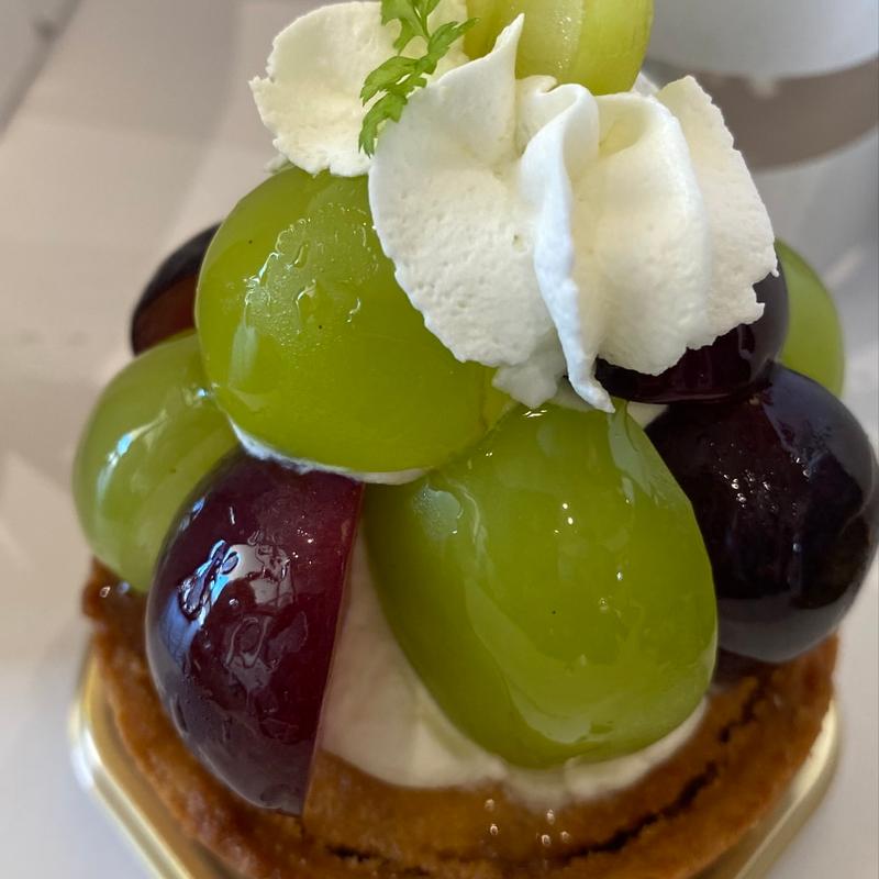 ぶどうタルト(道の駅 海南サクアス)