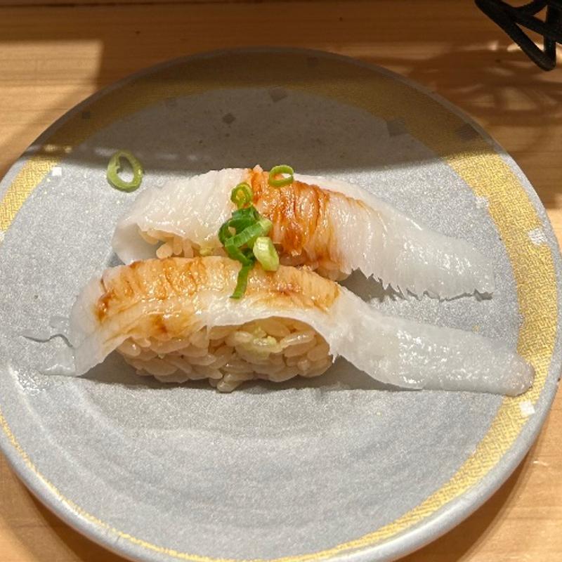 えんがわ（二貫）(立喰鮨 銀座おのでら)