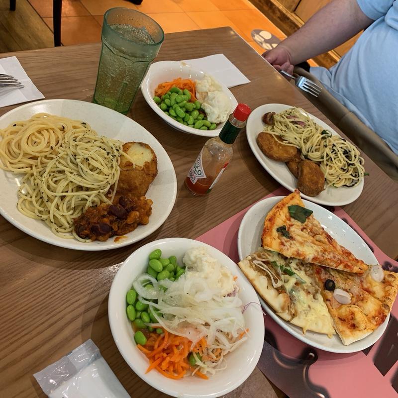 ランチバイキング+ドリンクバー(シェーキーズ 聖蹟桜ヶ丘店)