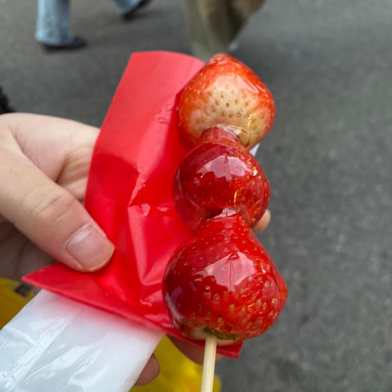 いちご飴(ストロベリーマニア 大阪心斎橋店)