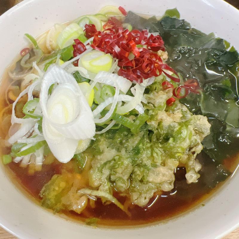わかめ蕎麦(春菊天)(一由そば )
