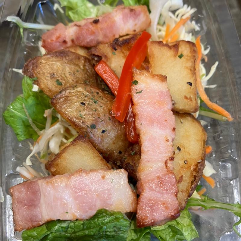 ポテトとベーコンのサラダ(DONGURI(どんぐり)大通店)