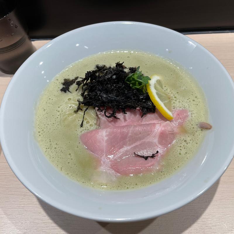 牡蠣白湯ラーメン(麺処 ますや)