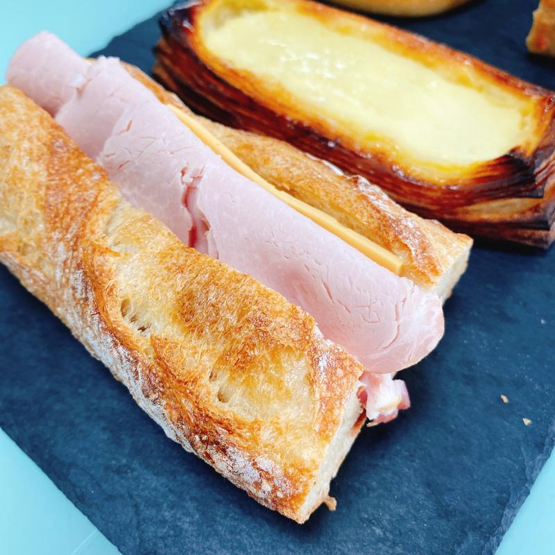 ブラットカスラのサンド(TRASPARENTE La Cartolina)