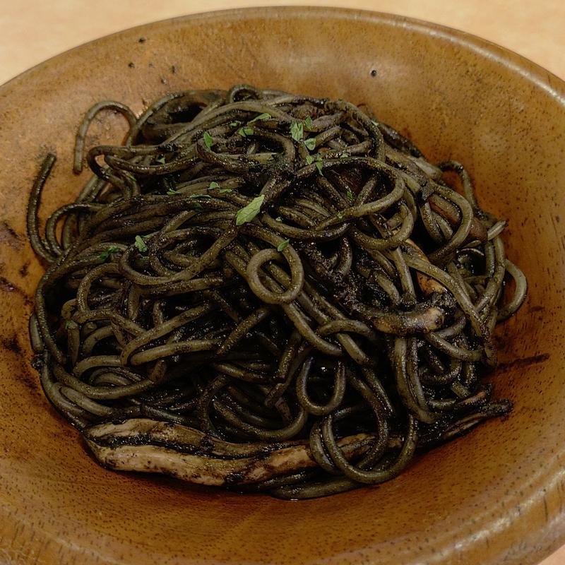 イカスミパスタ(サイゼリヤ 本八幡北口パティオ店)