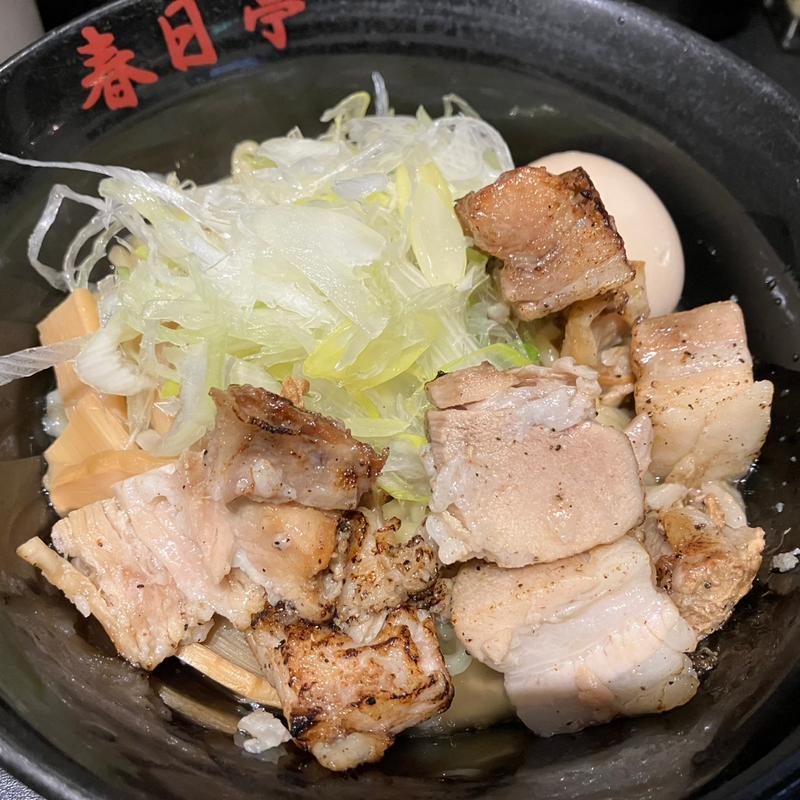 炙り角切り肉しょうゆ油そば(春日亭 川崎店)