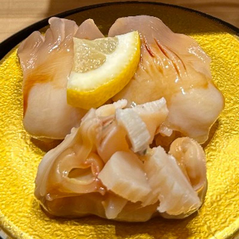 活ほっき貝（二貫）(立喰鮨 銀座おのでら)