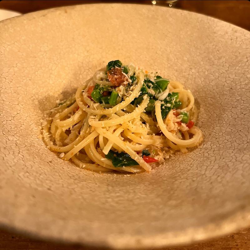 ズワイガニリングイネ(wine&beer ESTRE)