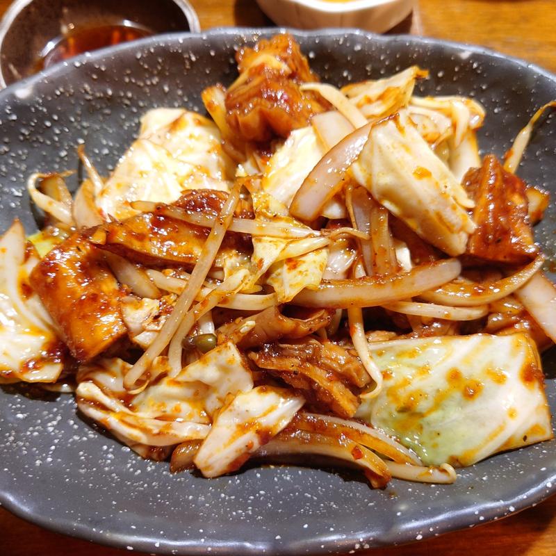 辛・ホルモン炒め 激辛(豚小家 （ぶたごや）)