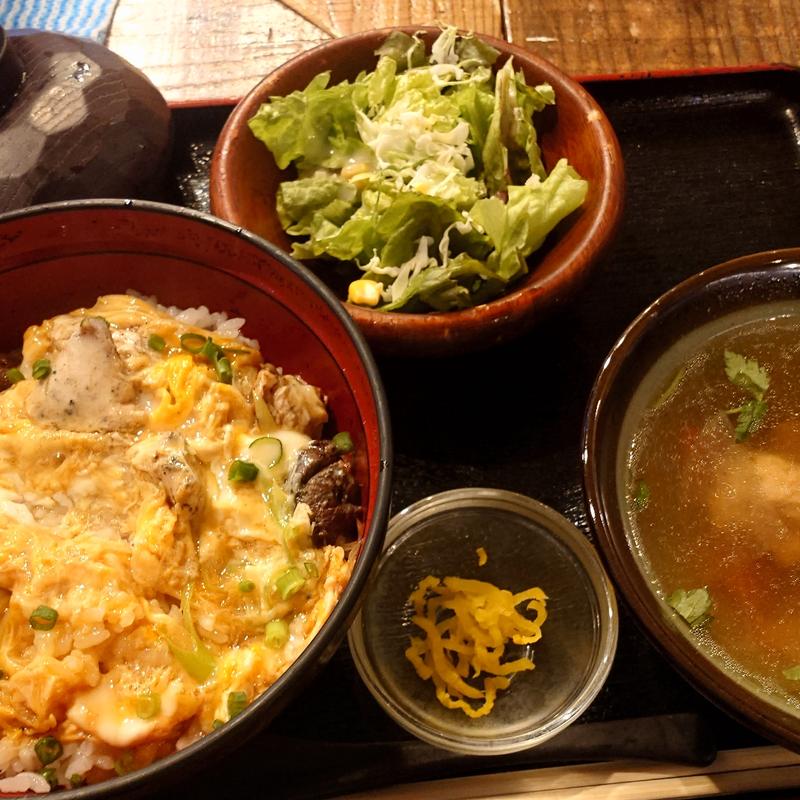 親子丼(佐賀県三瀬村ふもと赤鶏 西新宿店)