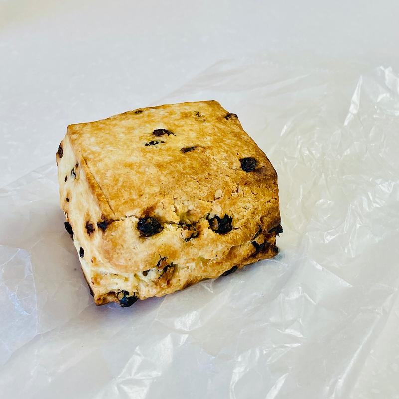 レーズンスコーン(あおやぎベーグル)