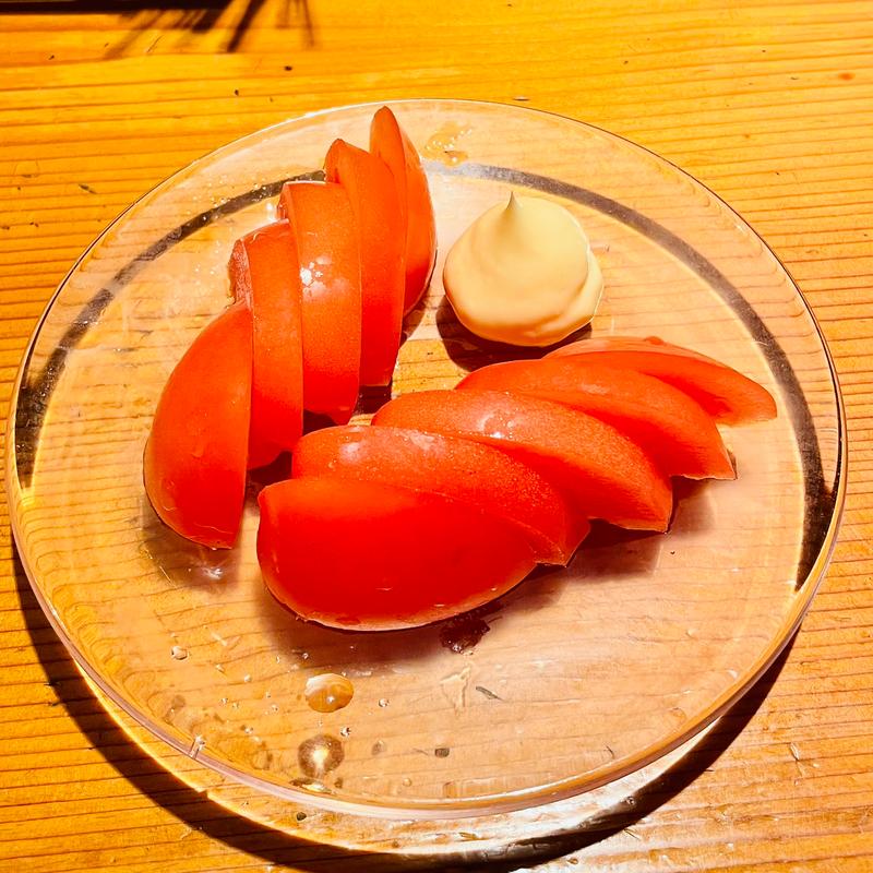 冷やしトマト(炭火焼鳥酒房 和光市のおっ鳥家)