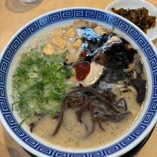 黒龍とんこつラーメン(ラーメン食堂 一生懸麺東別館)