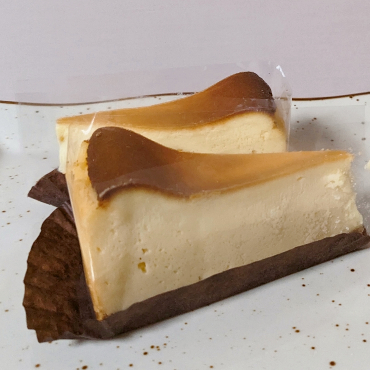 ニューヨークスタイルのチーズケーキとコーヒーケーキ ニューヨークスタイルのチーズケーキとコーヒーケーキ Amazon.co