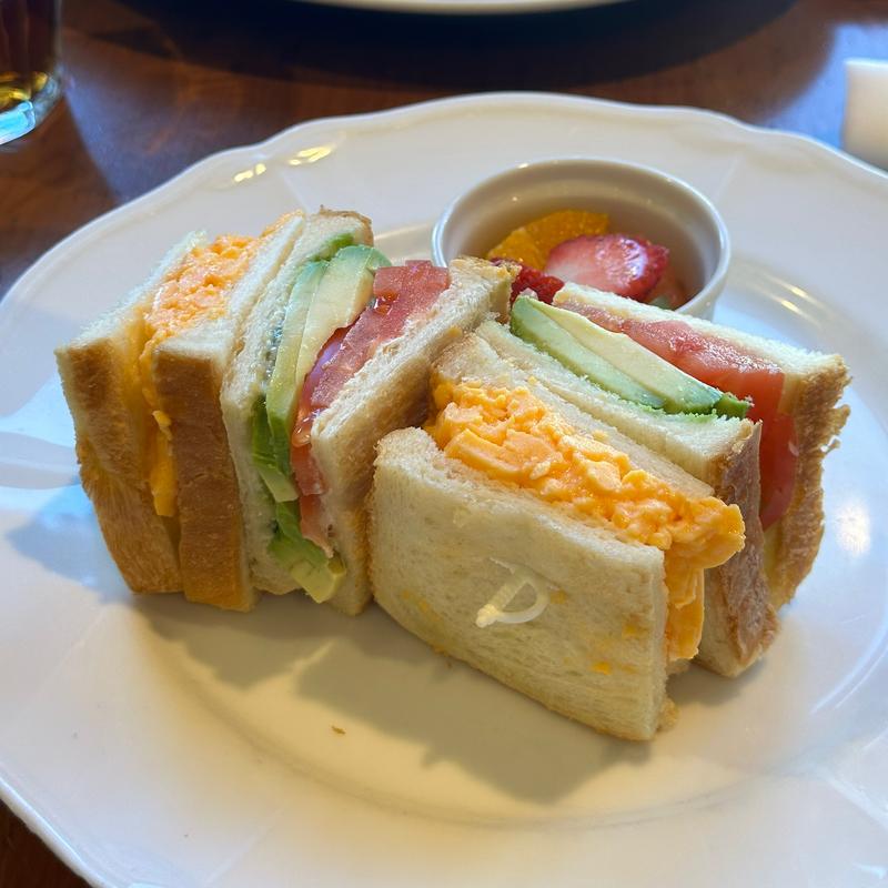 タマゴと野菜のミックスサンド（ハーフセット）(いたがき 本店 )