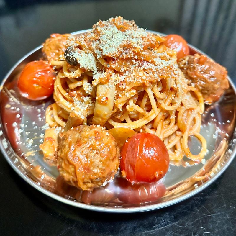 旨辛ミートボールトマトパスタ(ベルクス 東墨田店)