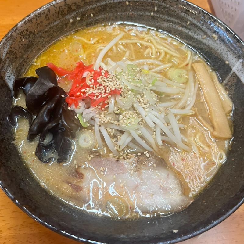 四川味噌ラーメン(春夏冬 本店)