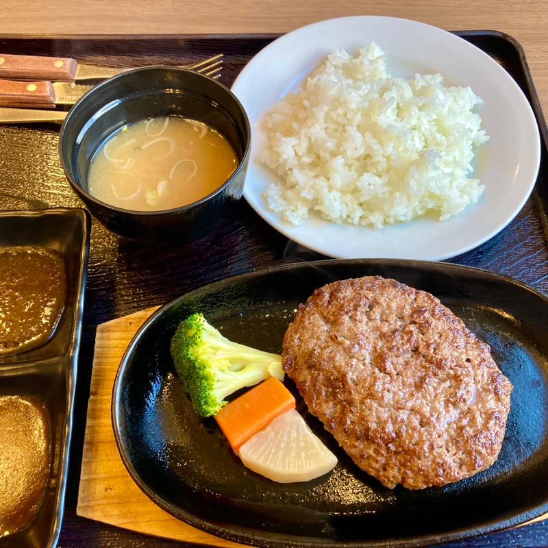 寿楽特製ハンバーグ(ステーキハウス寿楽 本店)