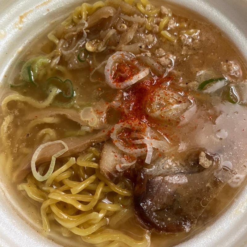 すみれラーメン(セブン-イレブン 北海道ＳＴ大通店)