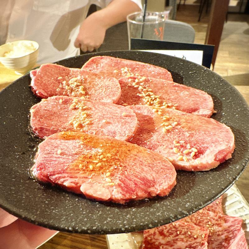 牛タン上(とんぼ)