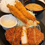 超厚切りロースかつ&有頭大海老フライ2尾豚汁定食(松のや 西東京新町店)