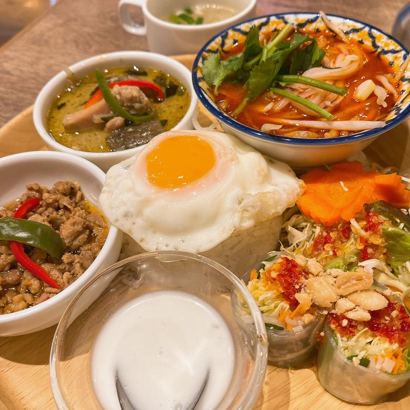 (タイ料理 サイアムオーキッド 横浜ポルタ店)