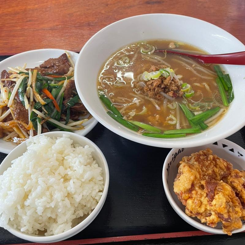 ニラレバー定食(台湾美食裕福)