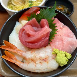 海鮮丼(大遠会館 まぐろレストラン )