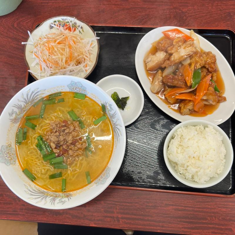 鳥の甘酢と台湾塩ラーメン(台湾料理 鴻福楼 )